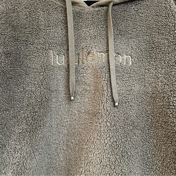 Lululemon Textured Fleece Embroidered Logo Hoodie - Size 14 - Nomad - Picture 4 of 6